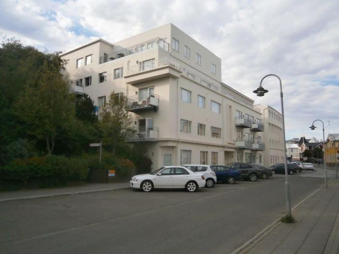 Central Akureyri Apartment Dream4You Exteriör bild